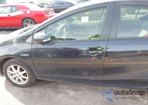 2014 Toyota Prius C Three из США, поврежденный, VIN JTDKDTB38E1071020